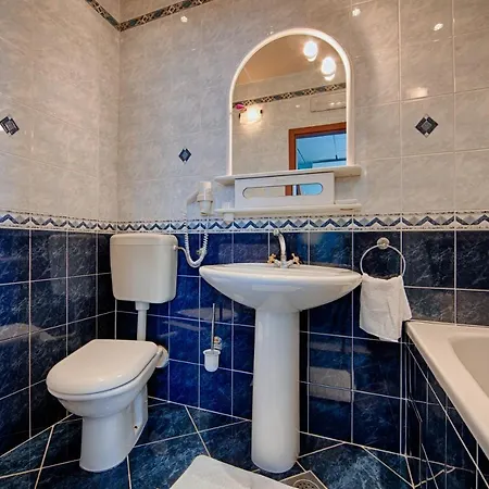 Apartman Nautic A2 *